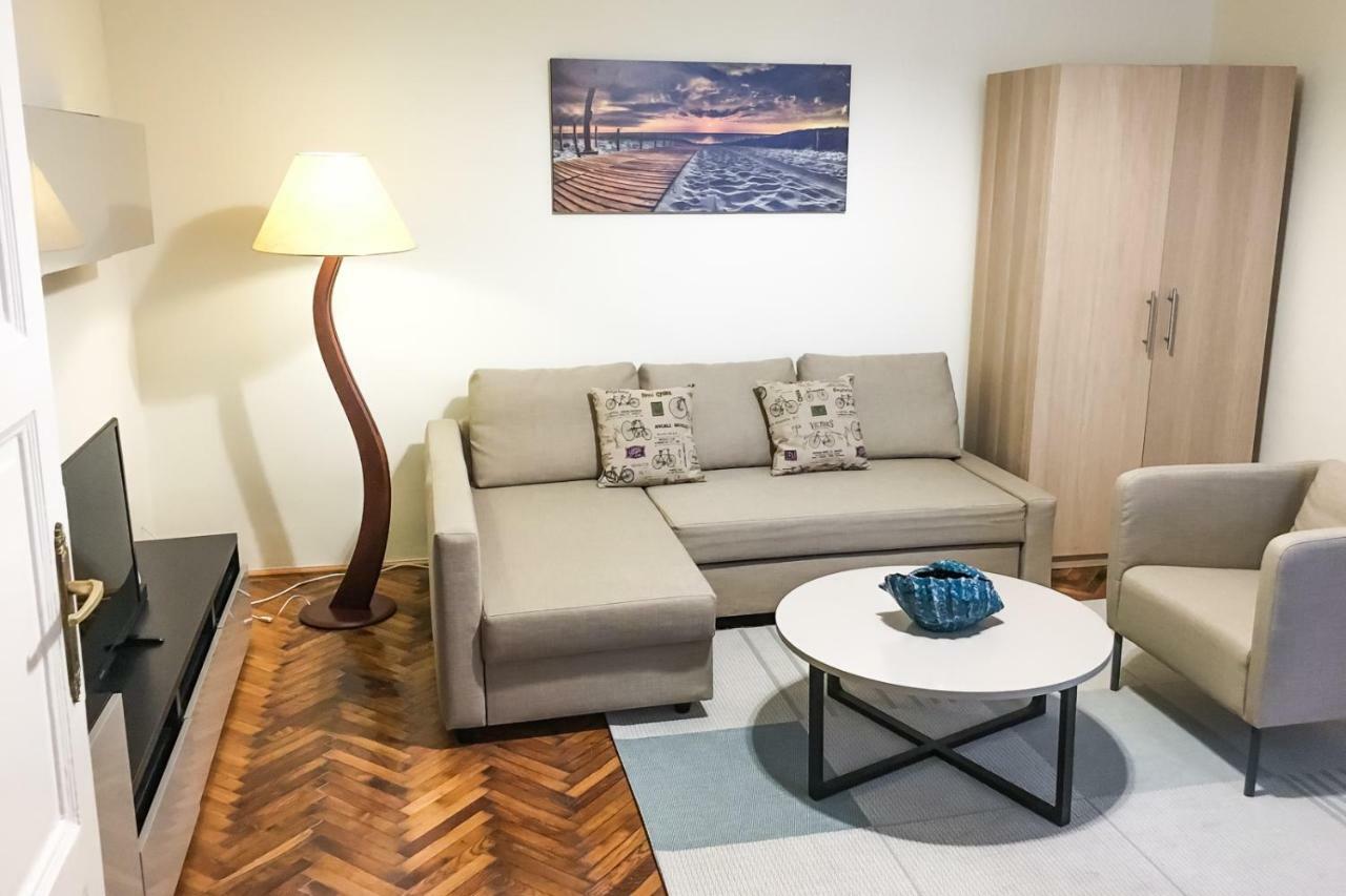 Budapest Kingdom Apartment Central & Car Parking On-Site & Aircon & Quiet & Family Friendly Exterior photo